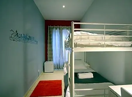 Hostel Artistic *